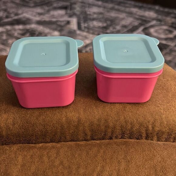 Disney Princess Plastic 3-Section Seal Food Storage Container - Picture 7 of 9